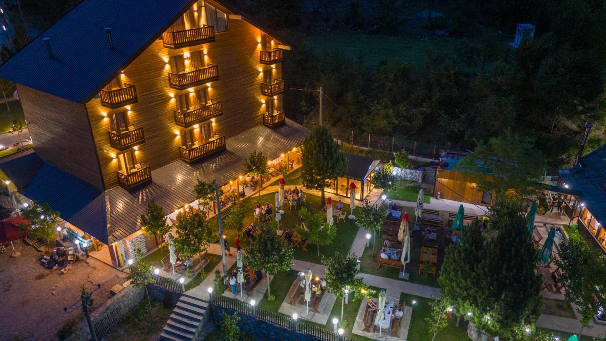 Hotel Jezerca Theth Esterno foto