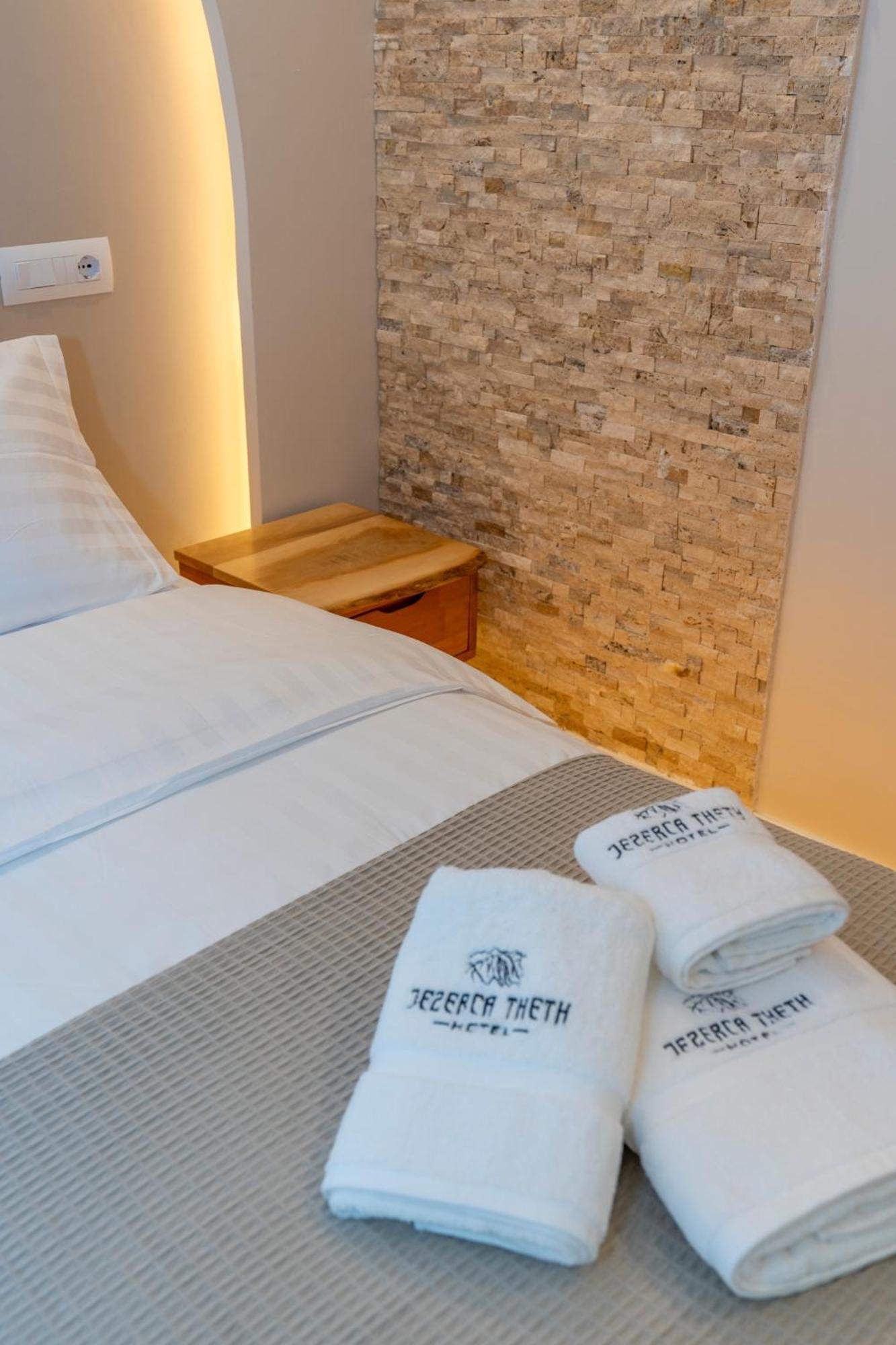 Hotel Jezerca Theth Esterno foto