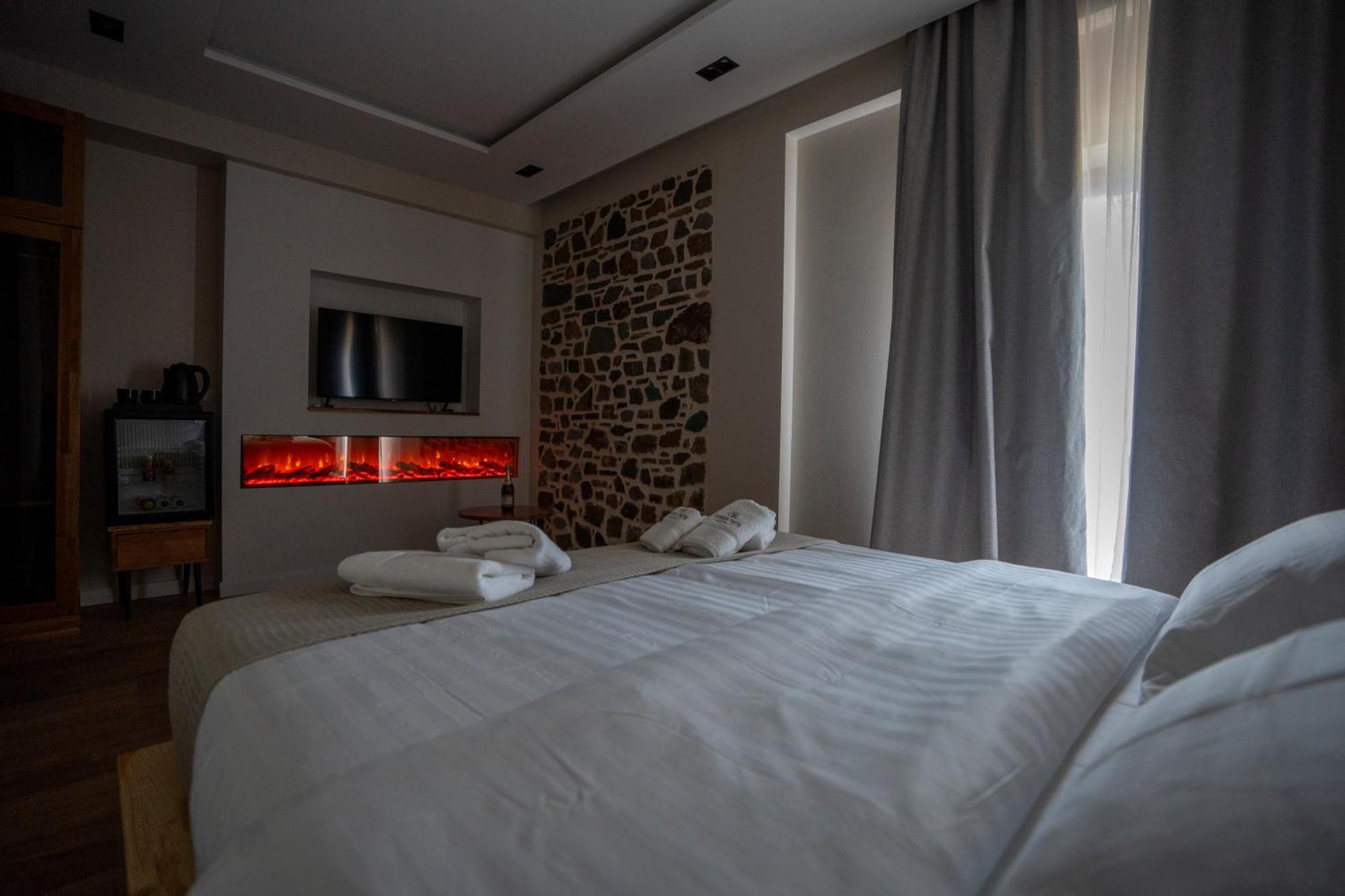 Hotel Jezerca Theth Esterno foto
